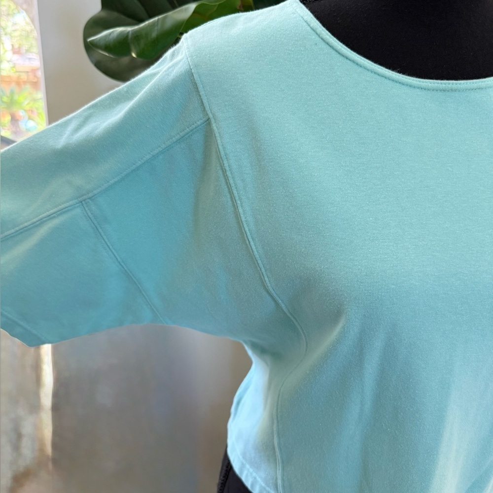 Crop Tee Duo…Vibrant Red USA Design & Robin Egg Blue, Liz & Co and Chaus brands - Picture 2 of 12